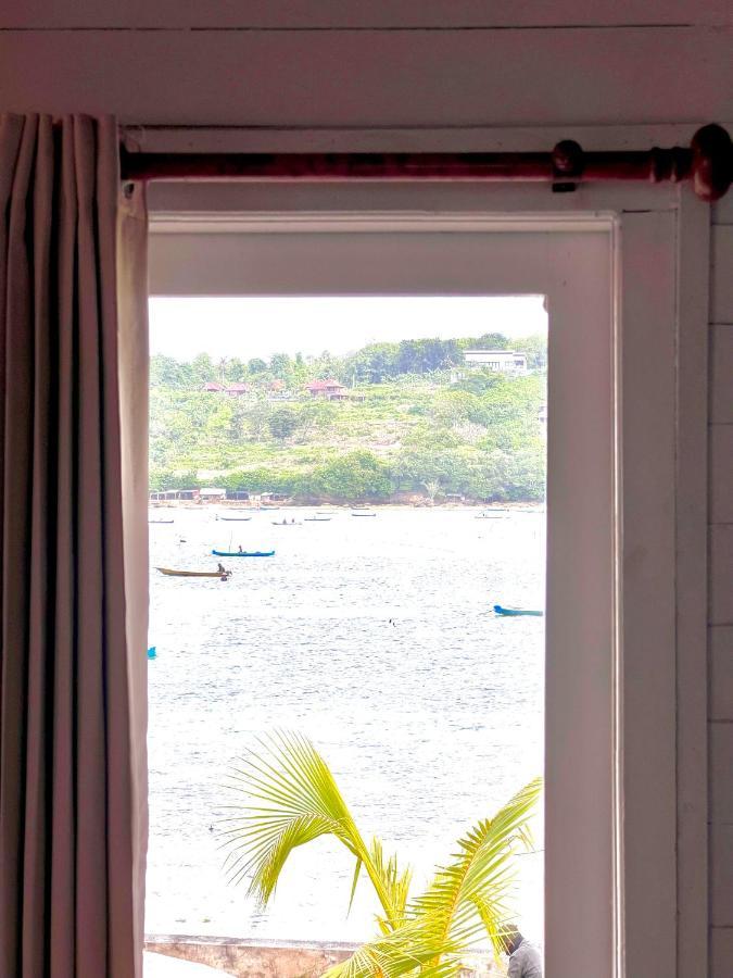 Mista Ceningan'S Beach Bungalows Previously The Kubu 221 Nusa Lembongan  Ngoại thất bức ảnh