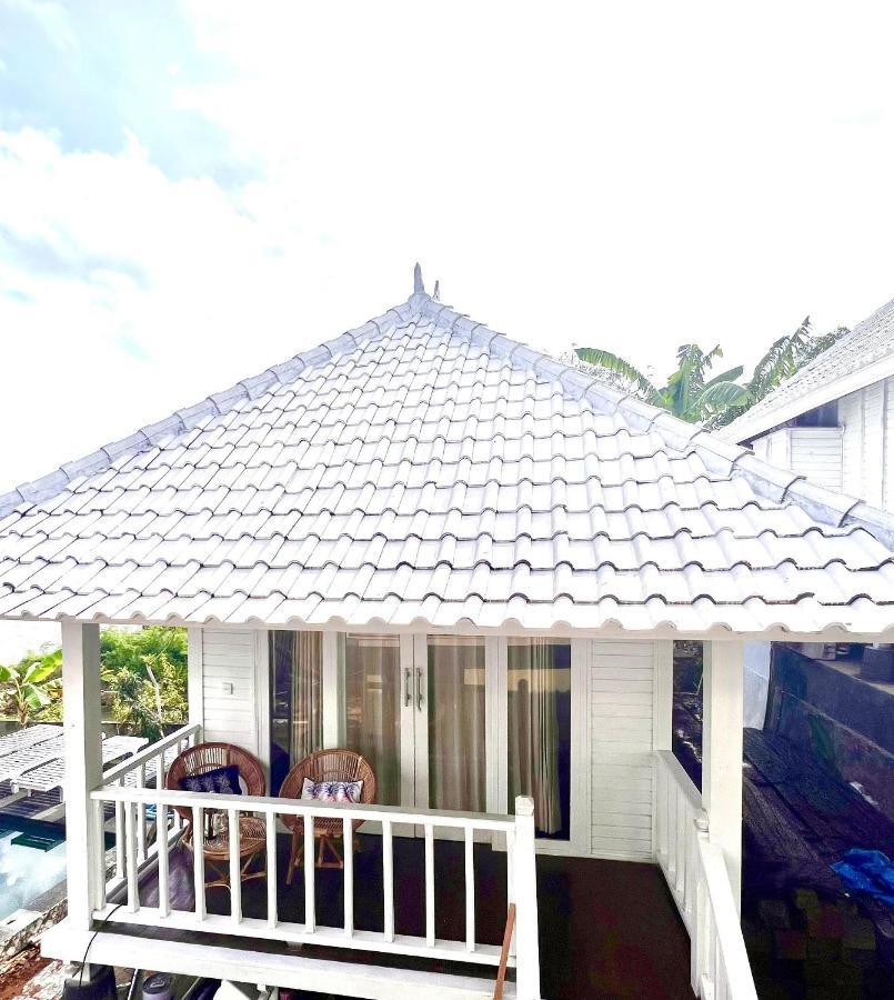 Mista Ceningan'S Beach Bungalows Previously The Kubu 221 Nusa Lembongan  Ngoại thất bức ảnh