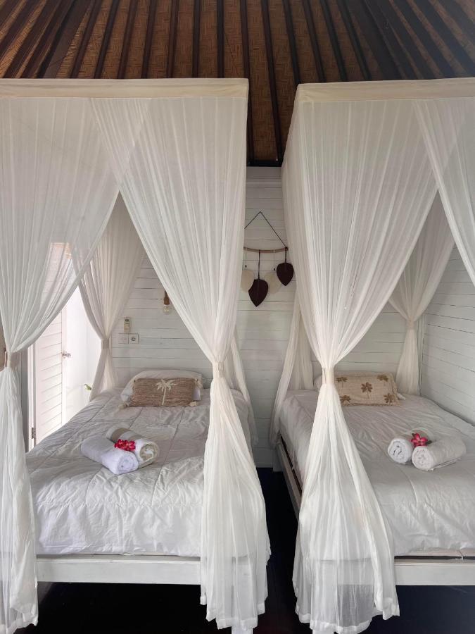 Mista Ceningan'S Beach Bungalows Previously The Kubu 221 Nusa Lembongan  Ngoại thất bức ảnh