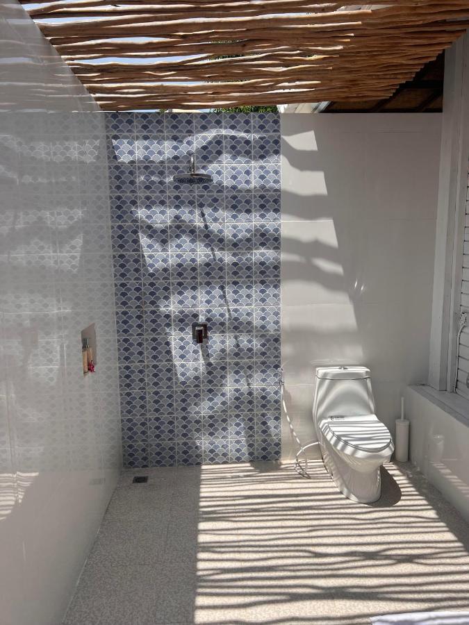 Mista Ceningan'S Beach Bungalows Previously The Kubu 221 Nusa Lembongan  Ngoại thất bức ảnh