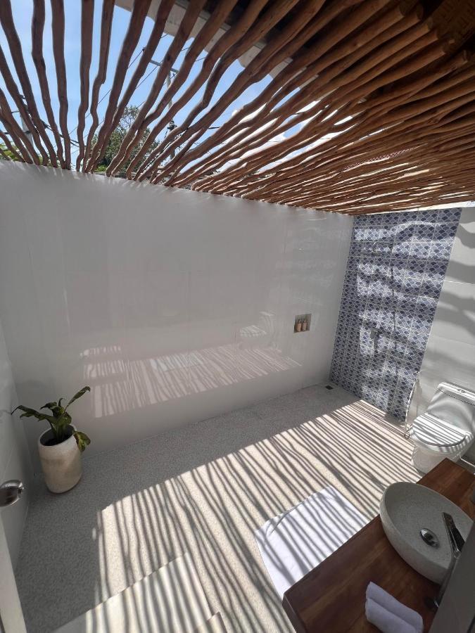 Mista Ceningan'S Beach Bungalows Previously The Kubu 221 Nusa Lembongan  Ngoại thất bức ảnh