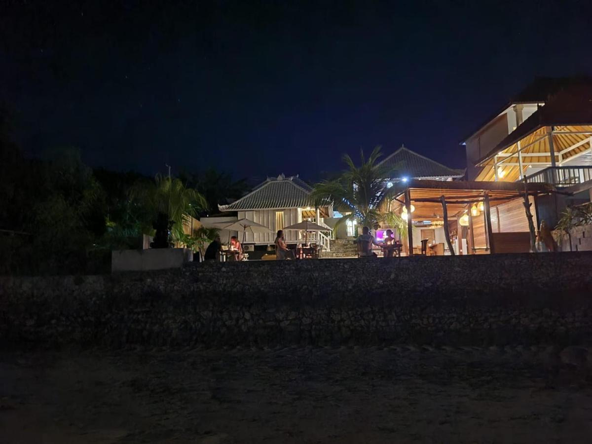 Mista Ceningan'S Beach Bungalows Previously The Kubu 221 Nusa Lembongan  Ngoại thất bức ảnh